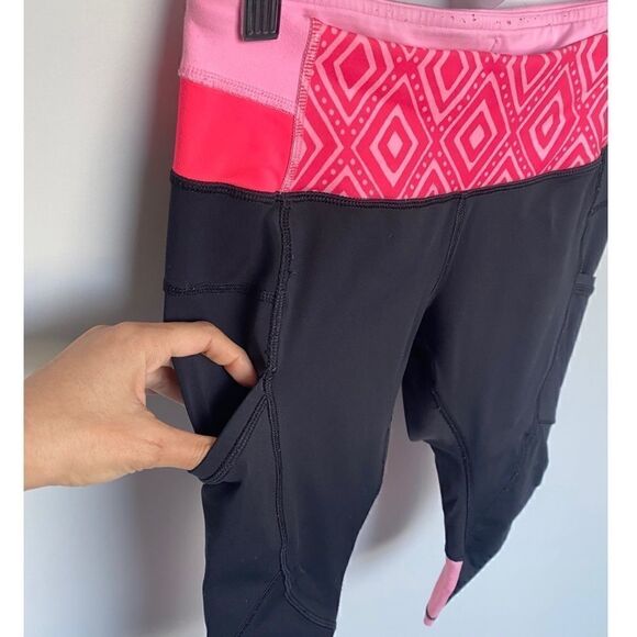 Ivivva Pink And Black Girls Crop - Picture 2 of 6